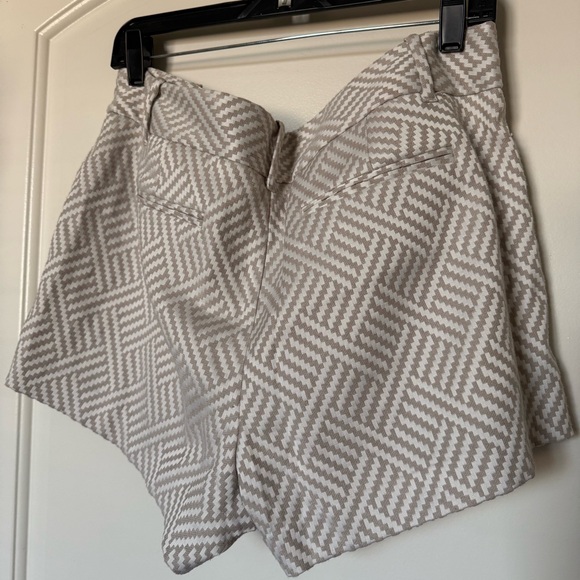 Metaphor Women's geometric Patterned Shorts - Picture 4 of 9